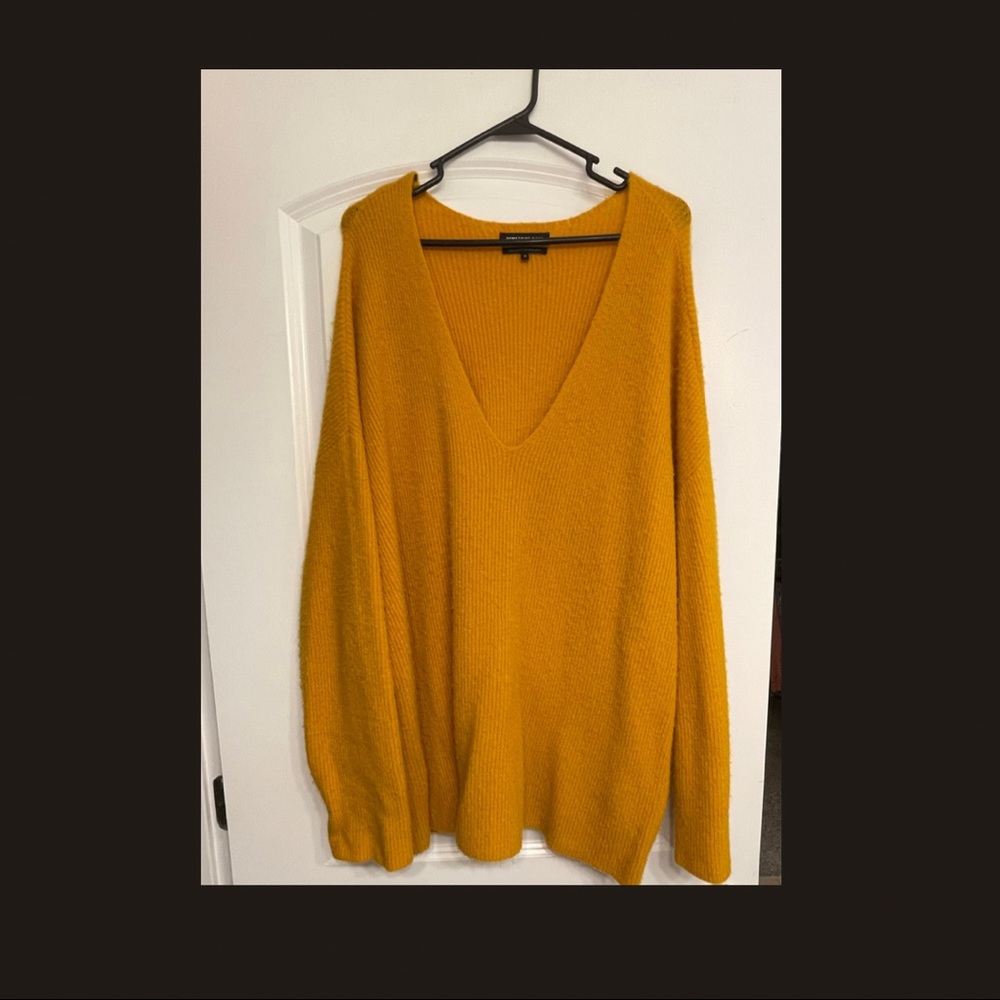 Oversized yellow sweater